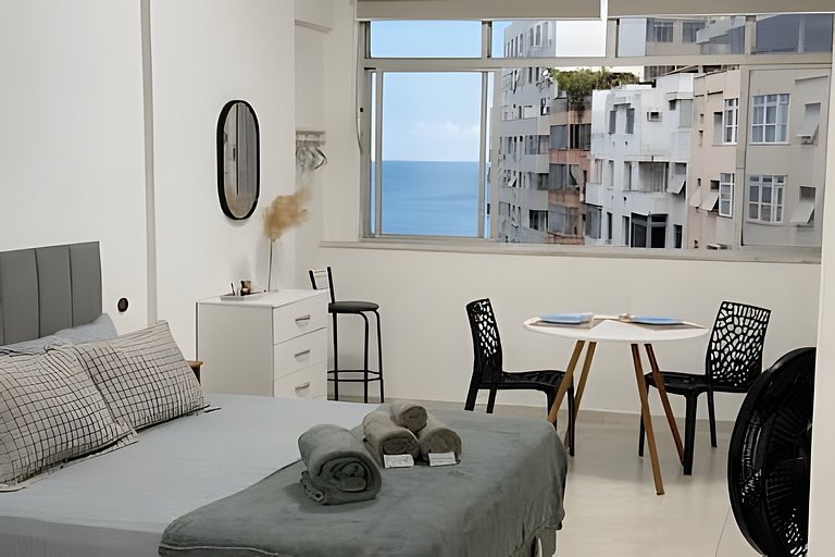 VISTA MAR | Cama King | Poucos Passos da Praia