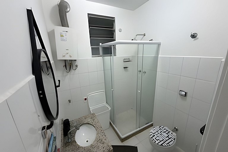 VISTA MAR | Cama King | Poucos Passos da Praia